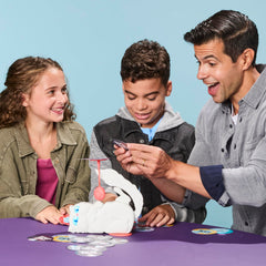 Hasbro Gaming Throwing Paws: A Cat Card Game, Fun Skill and Action Card Games for Kids, Ages 8+