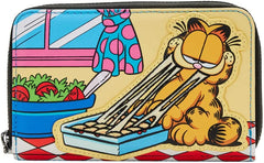 LOUNGEFLY Nickelodeon Garfield Loves Lasagna Zip Around Wallet
