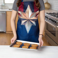 CAPTAIN MARVEL Kitchen Apron - One Size Fits Most - Super for Avengers Fans Who Like to Bake and Cook - Polyester