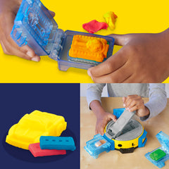 Play-Doh Marvel Hulk Smash & Squish Kids Playset with Bendy Action Figure and Accessories