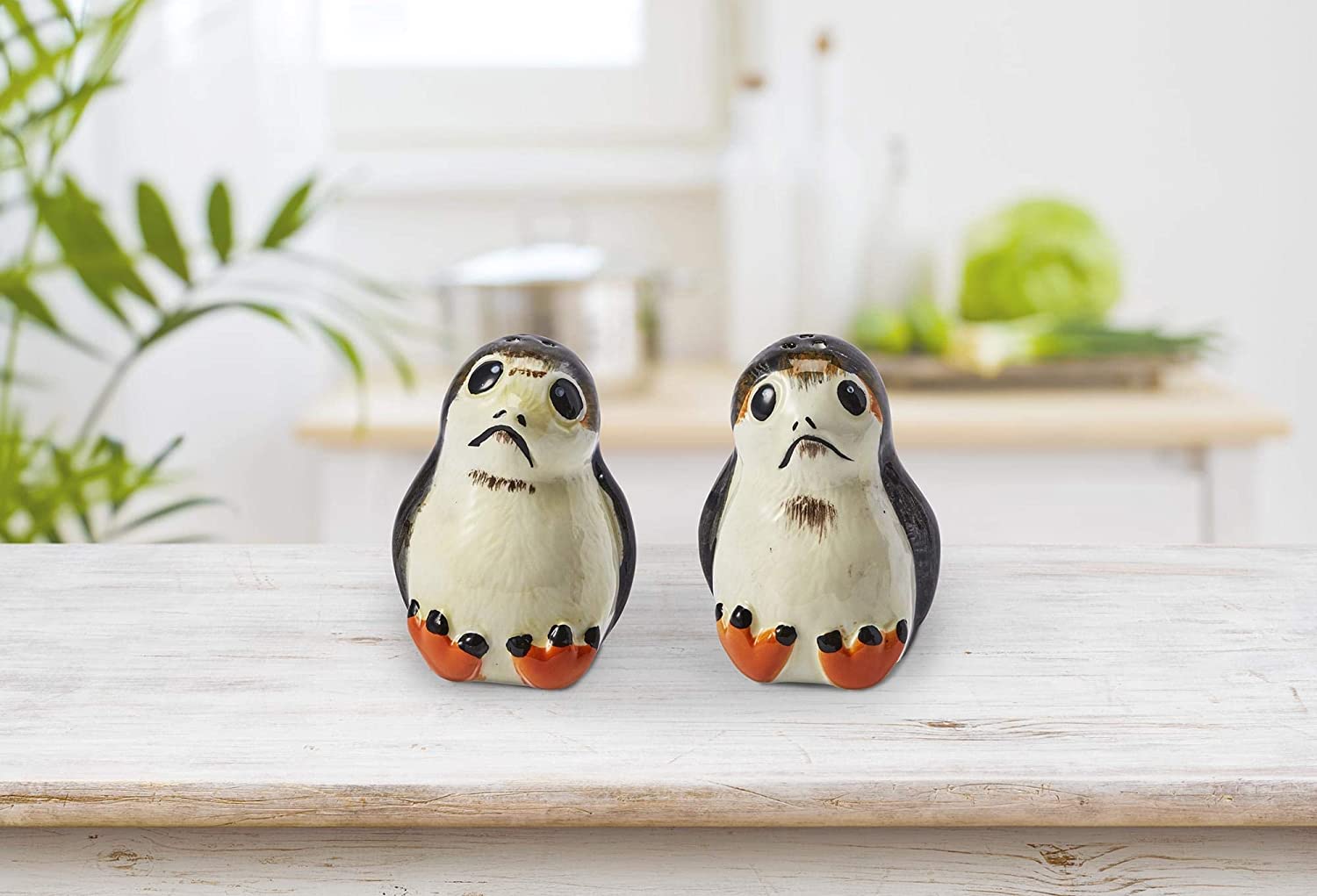 Se7en20 Star Wars Ceramic Porg Salt and Pepper Shakers 